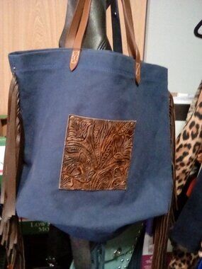 Tote brown fringe